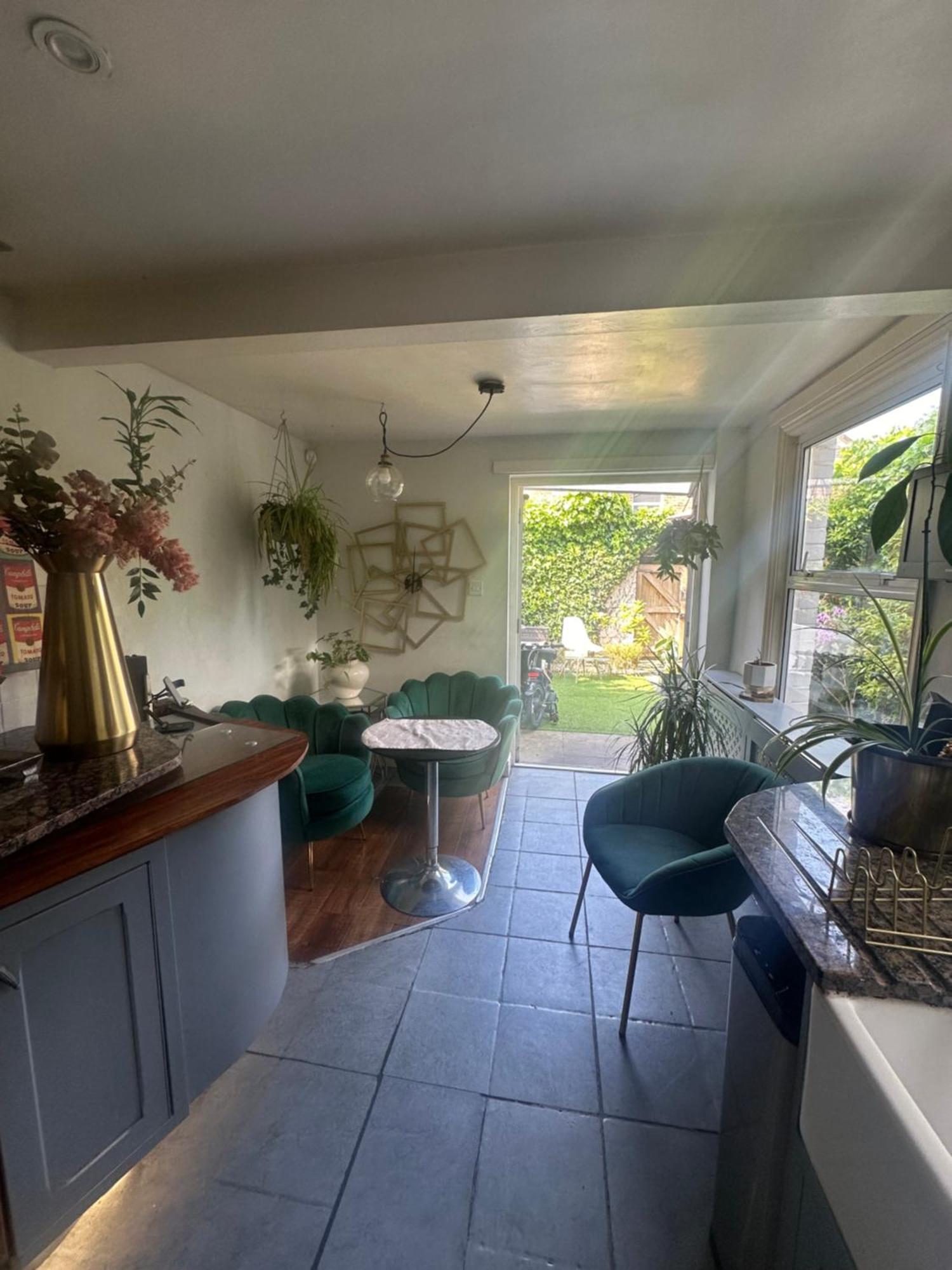 My Sky Secret Garden 1 Bedroom Londres Exterior foto
